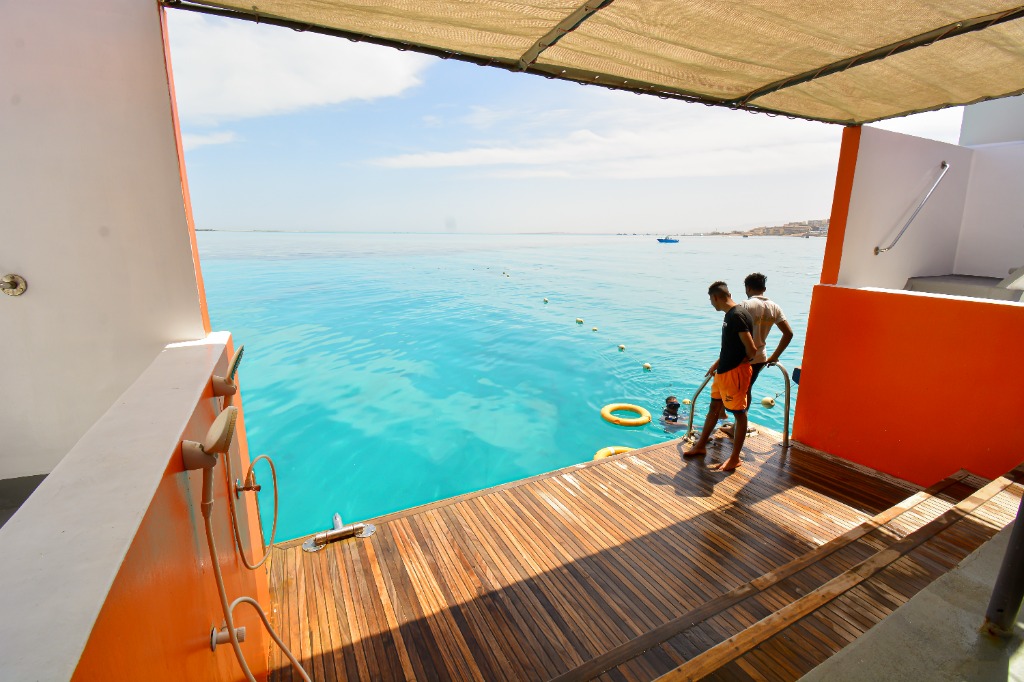 Panorama Boot Unterwasser