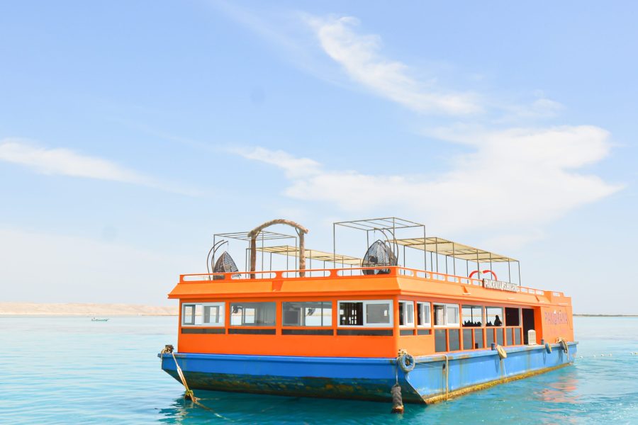 Panorama Boat: 5 meter under water + Snorkeling