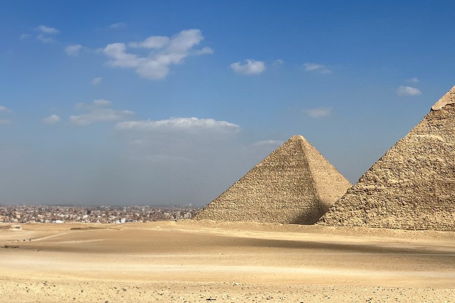 Cairo by Bus: Giza Pyramids, Sphinx and Egyptian Museum