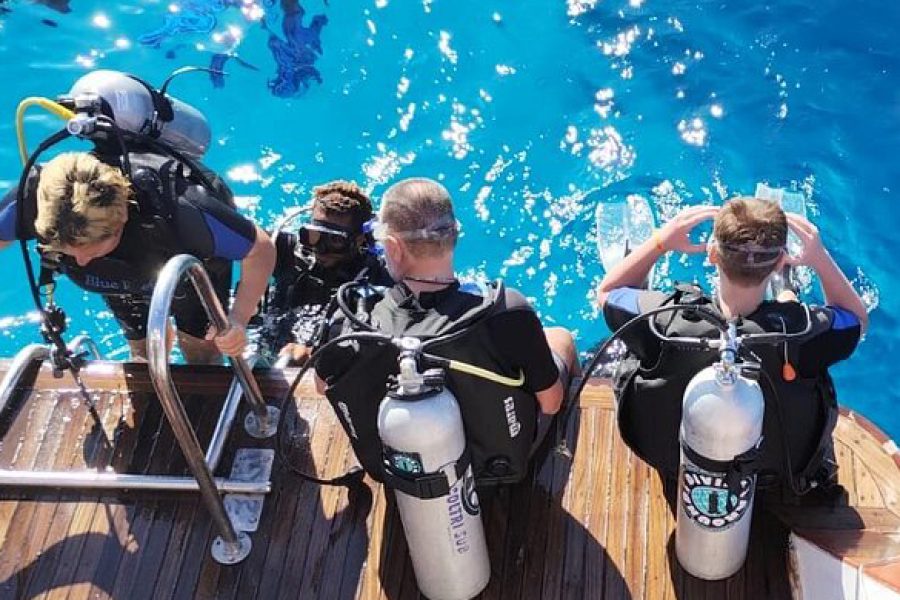 Advanced Diving including Instructor